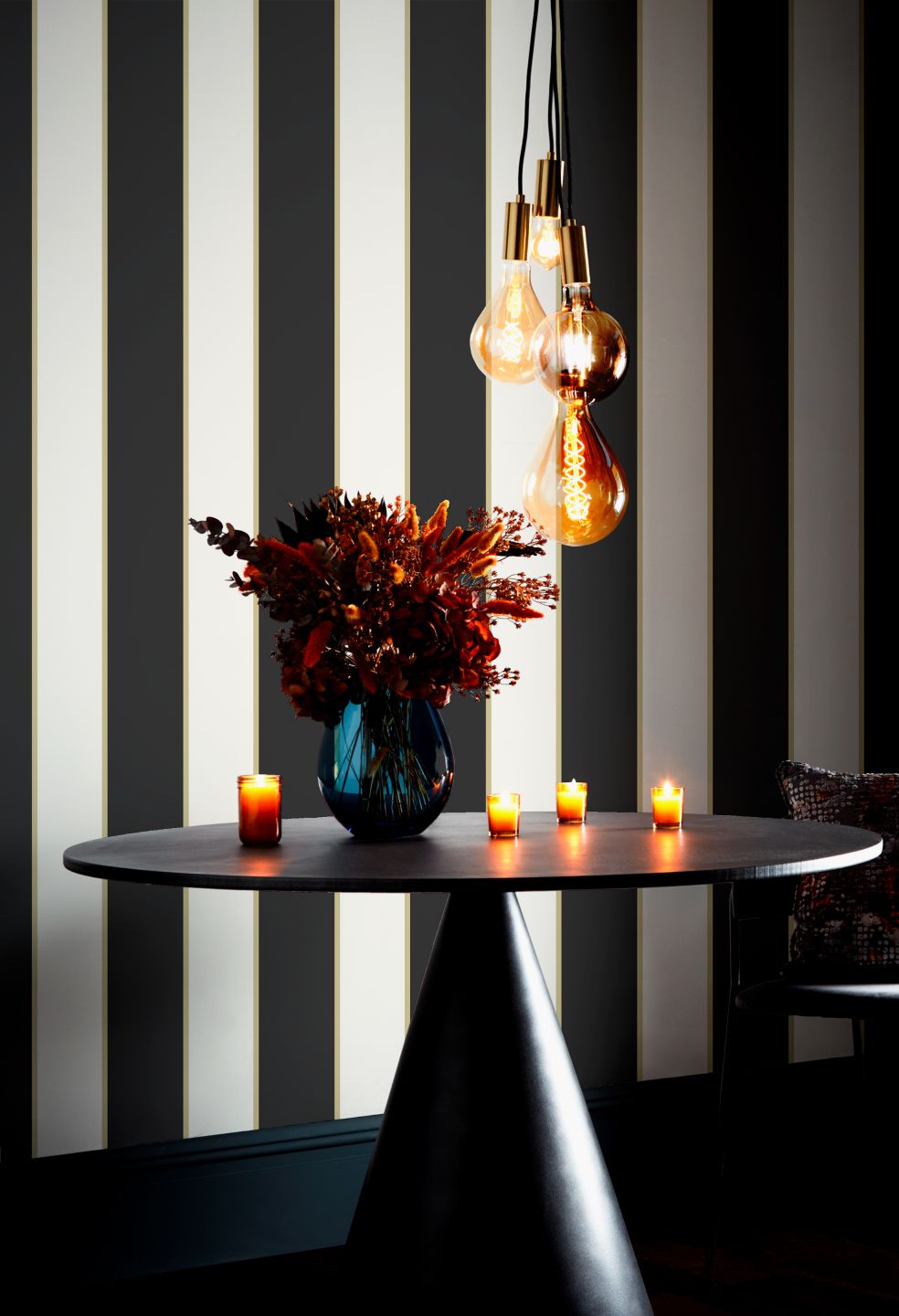 Lustre Lines Black Grey