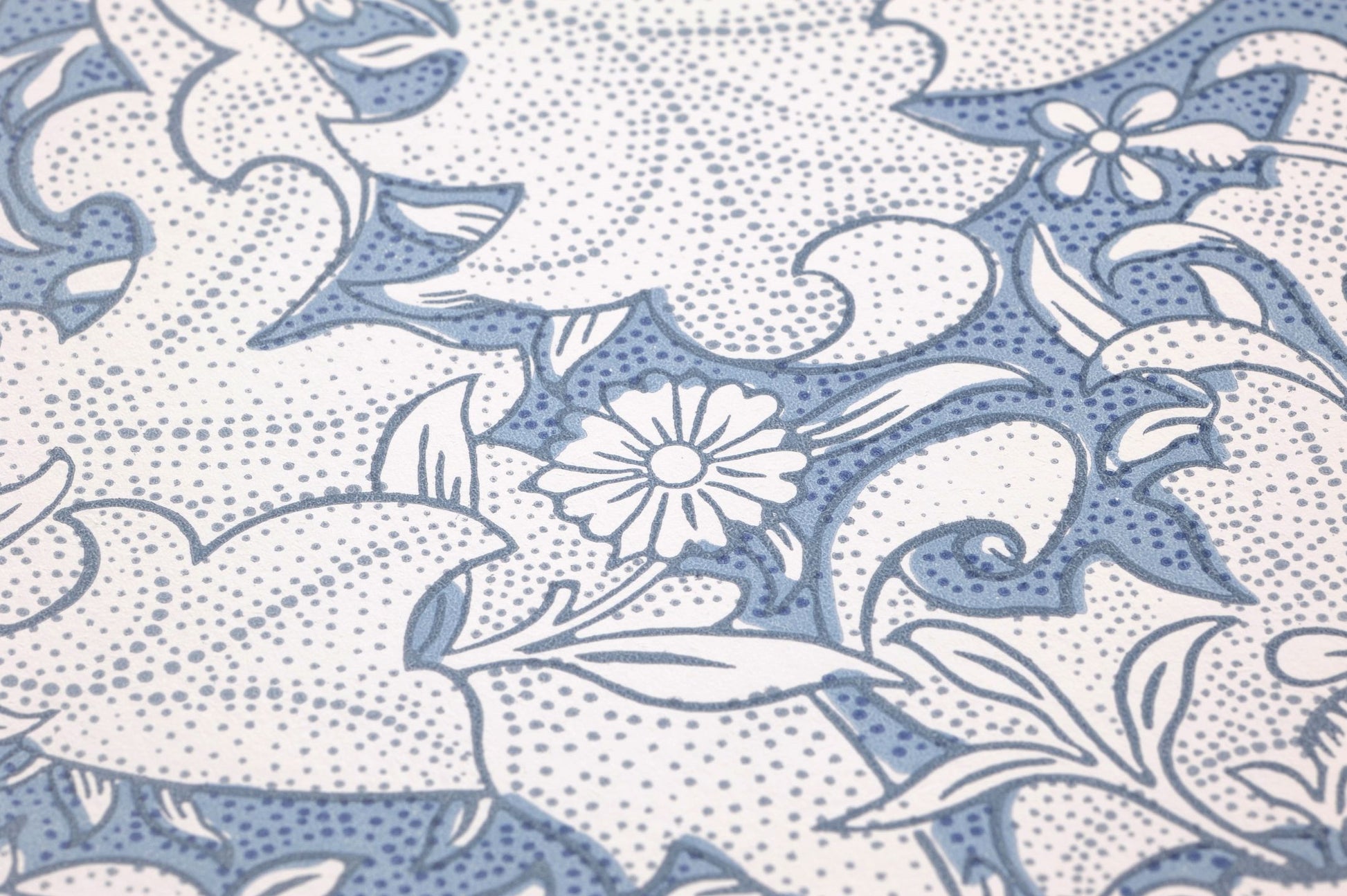  Wallflower Light Blue Grey