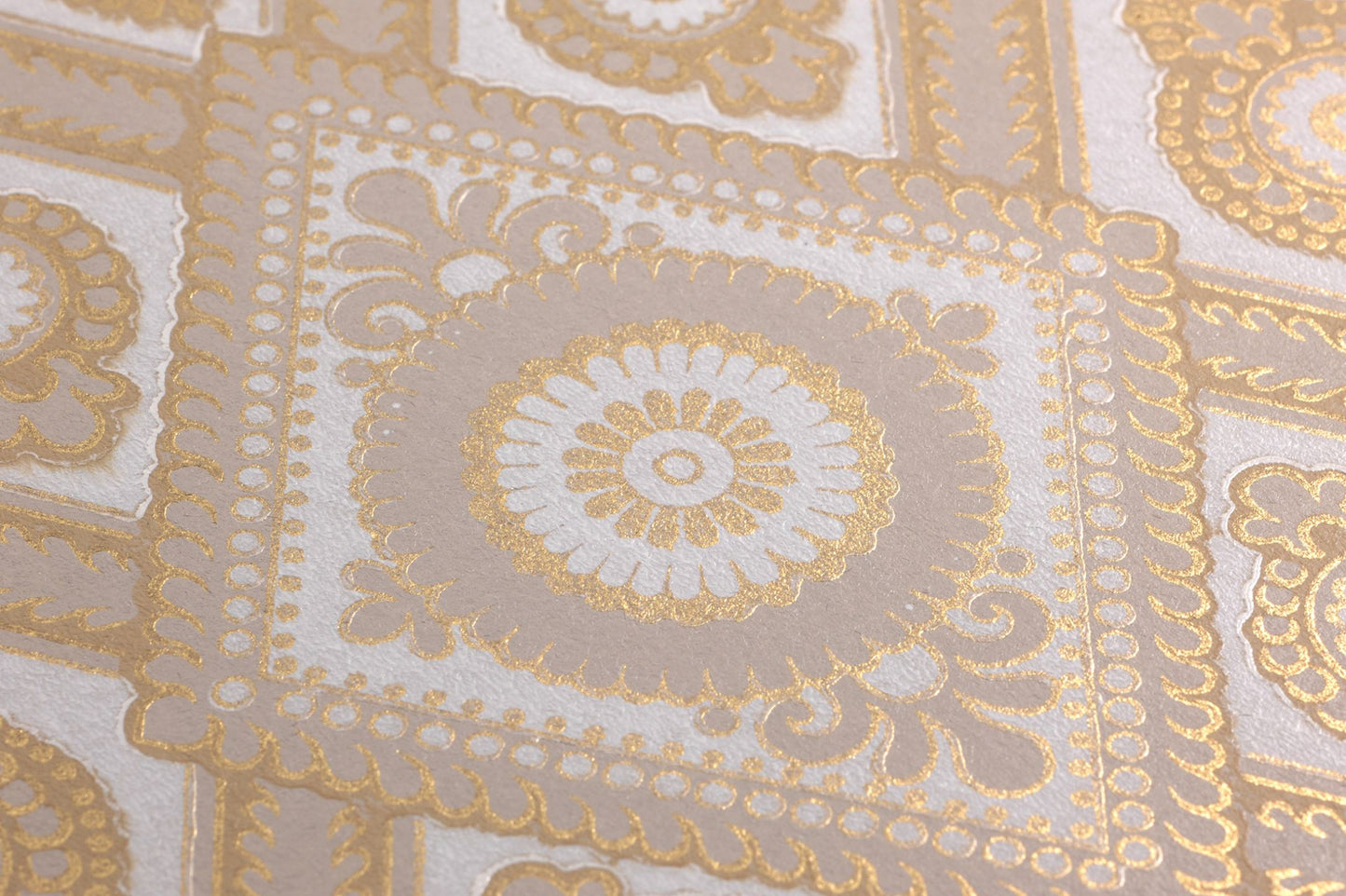  William Light Beige Grey