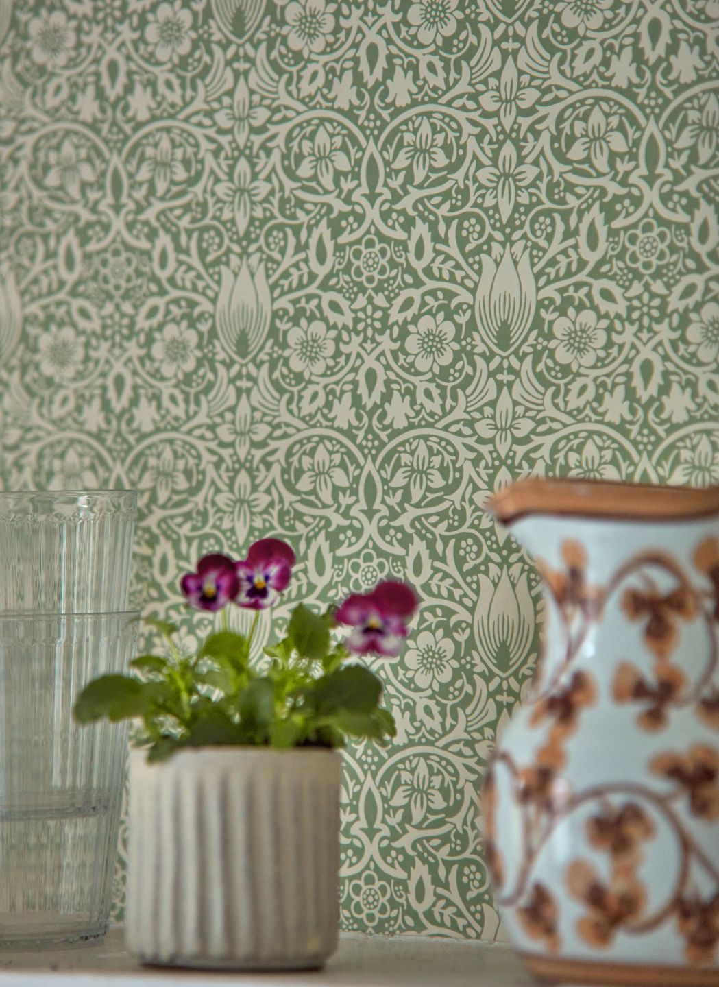  Borage Light Green-grey