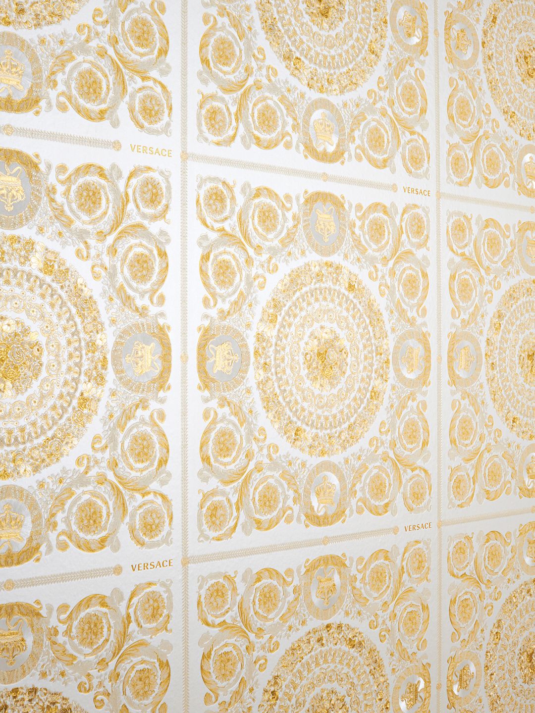 Versace Clara Oyster White