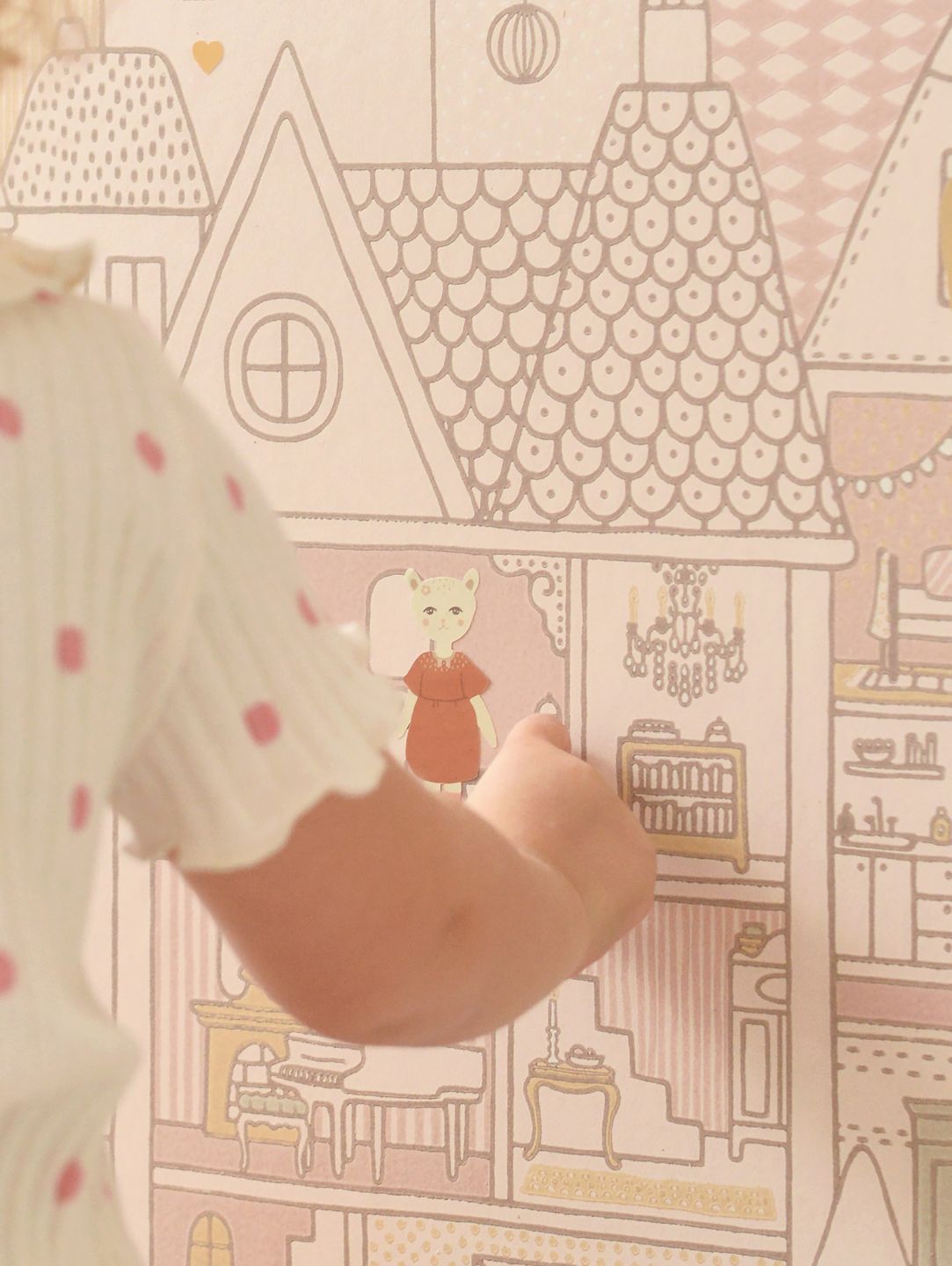  Dollhouse Pale Pink