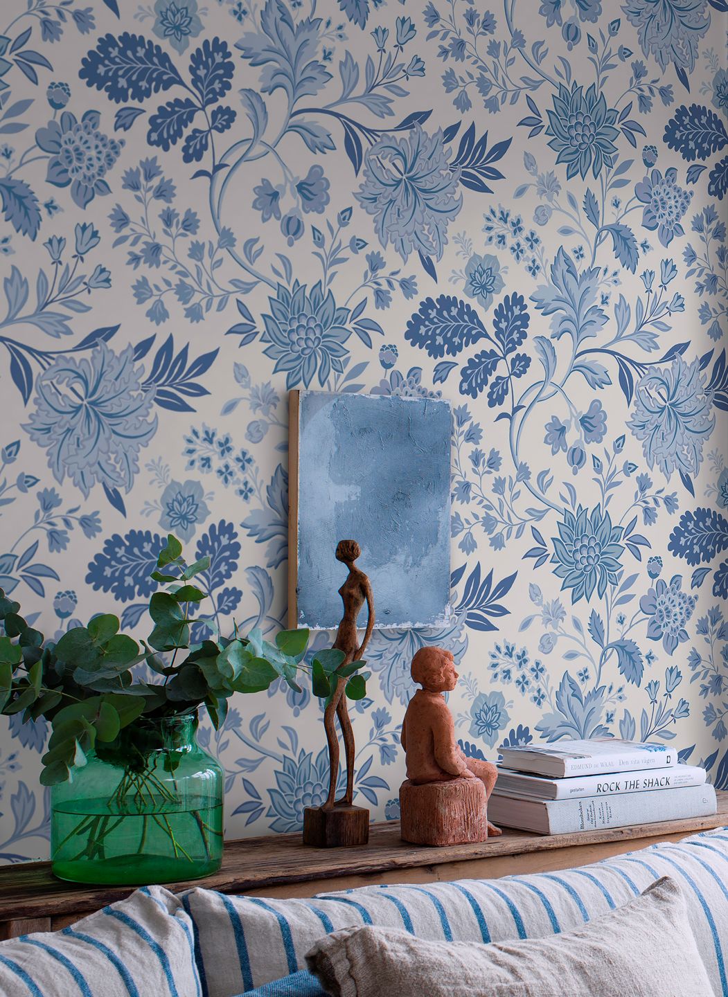  Ebba Shades Of Blue