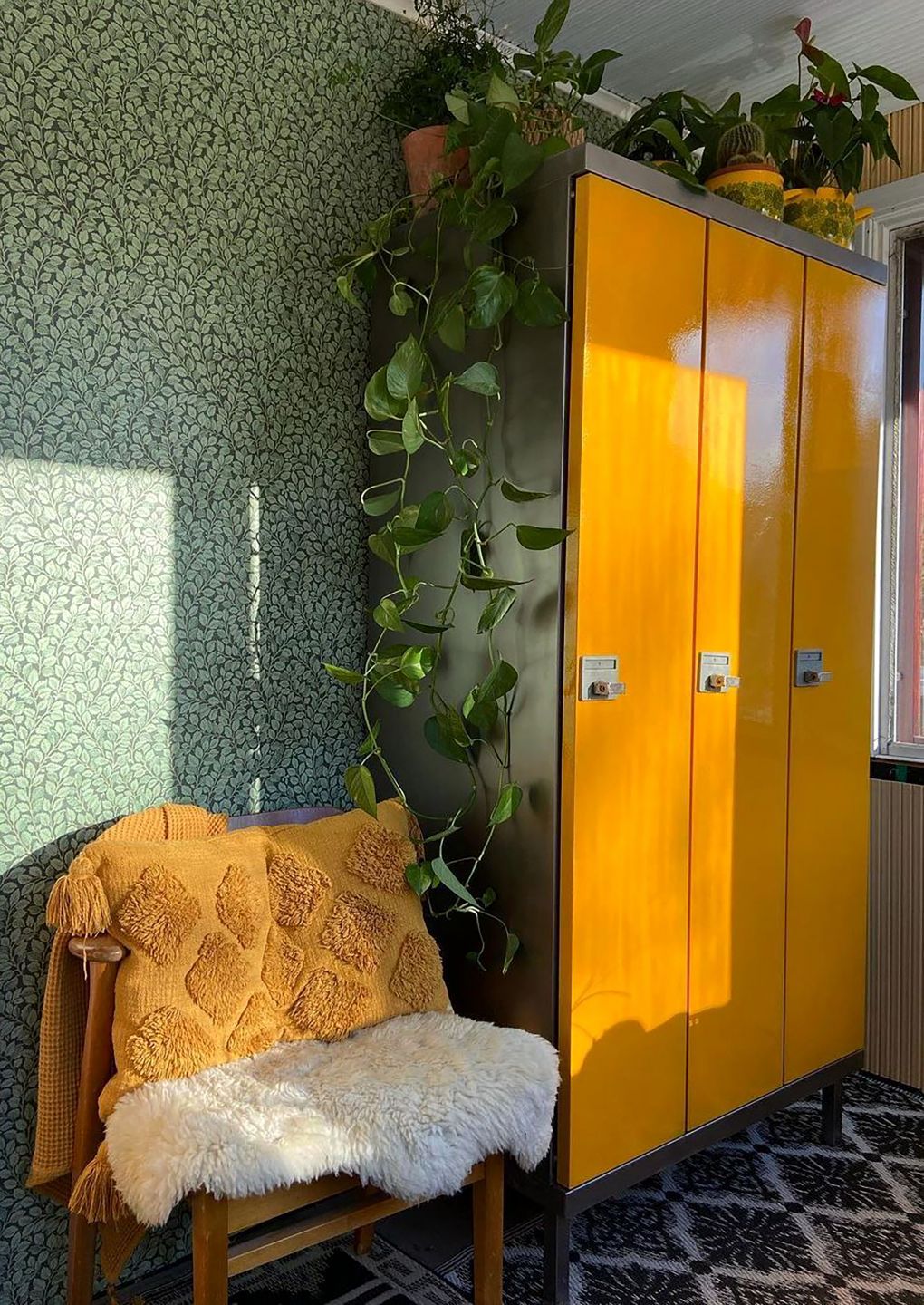  Malva Pine Green