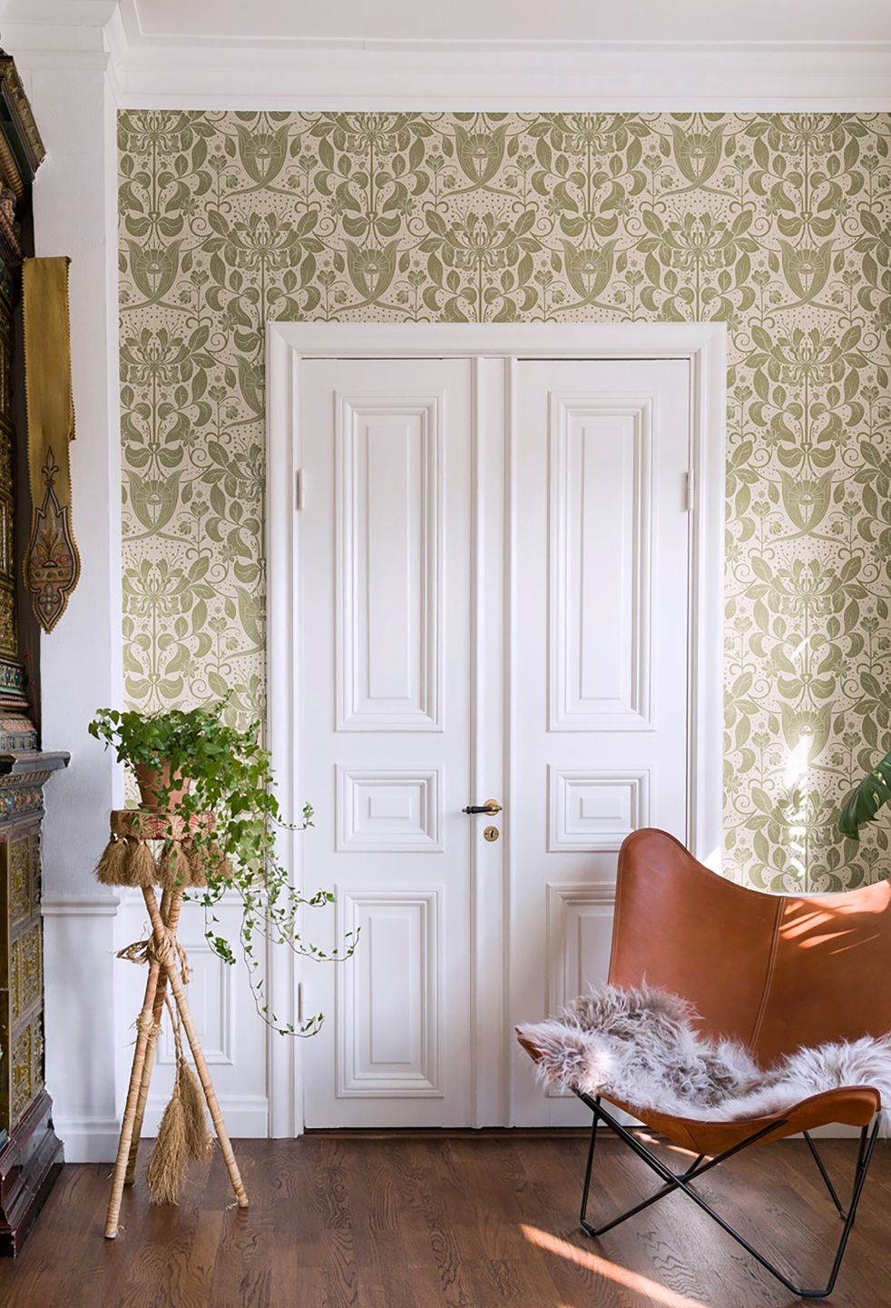  Oskari Cream White