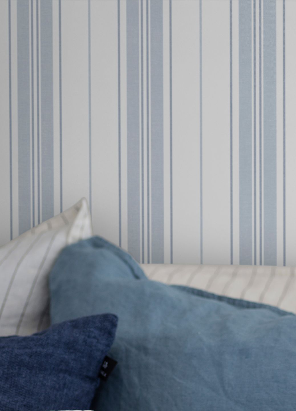  Valerian Light Grey Blue