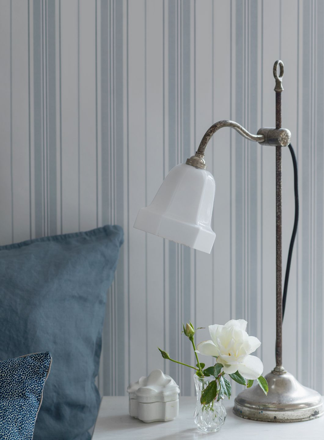  Valerian Light Grey Blue